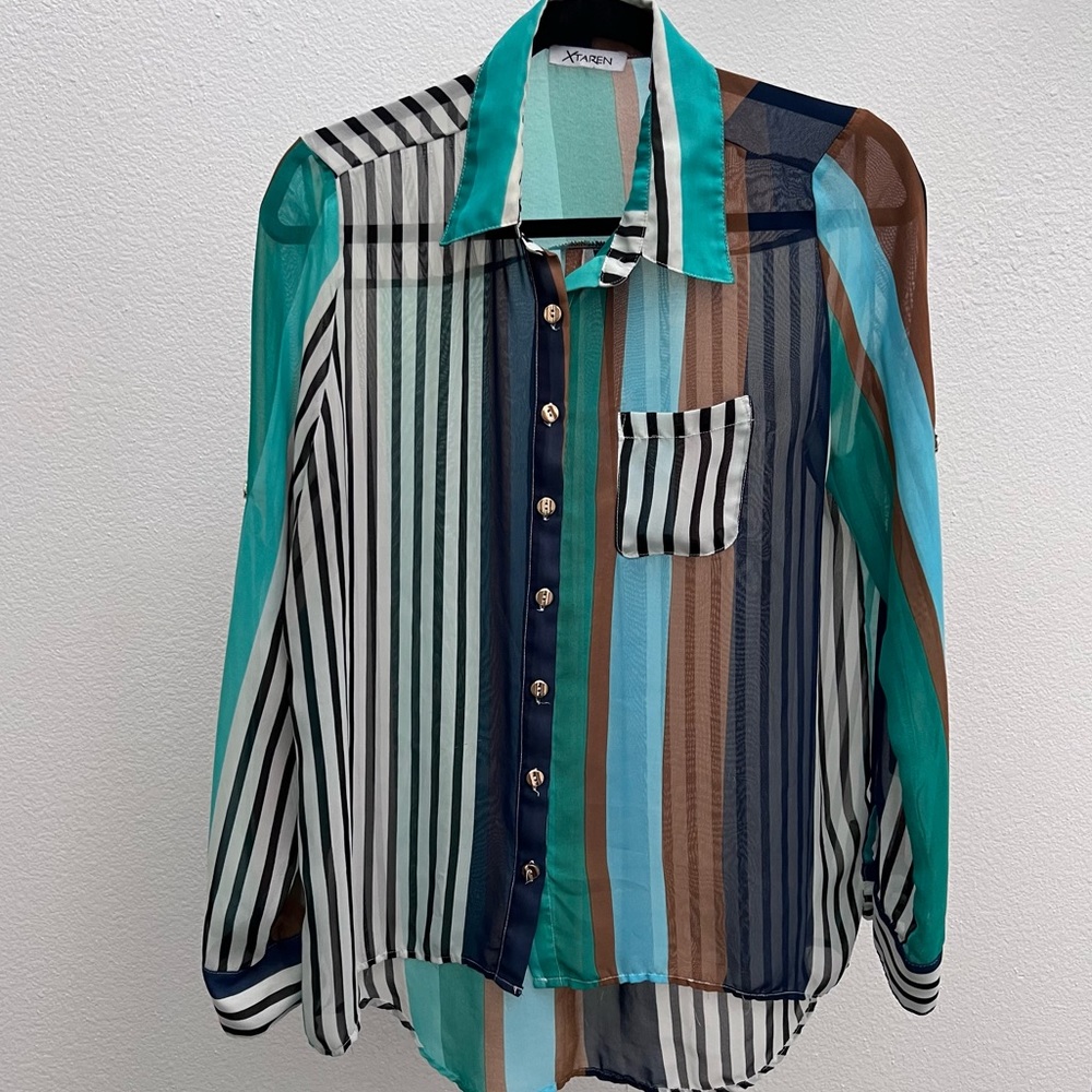[XTaren] Sheer Multi-color Button Up